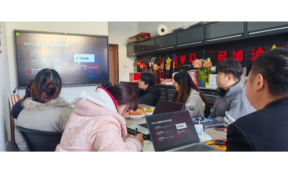 ຕ້ອນຮັບປີໃໝ່ຈີນດ້ວຍ Power Tower Solutions